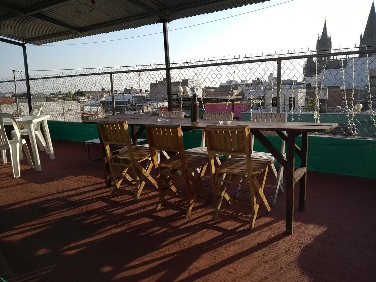 Hostal Casa Anita กัวดาลาฮารา ภายนอก รูปภาพ