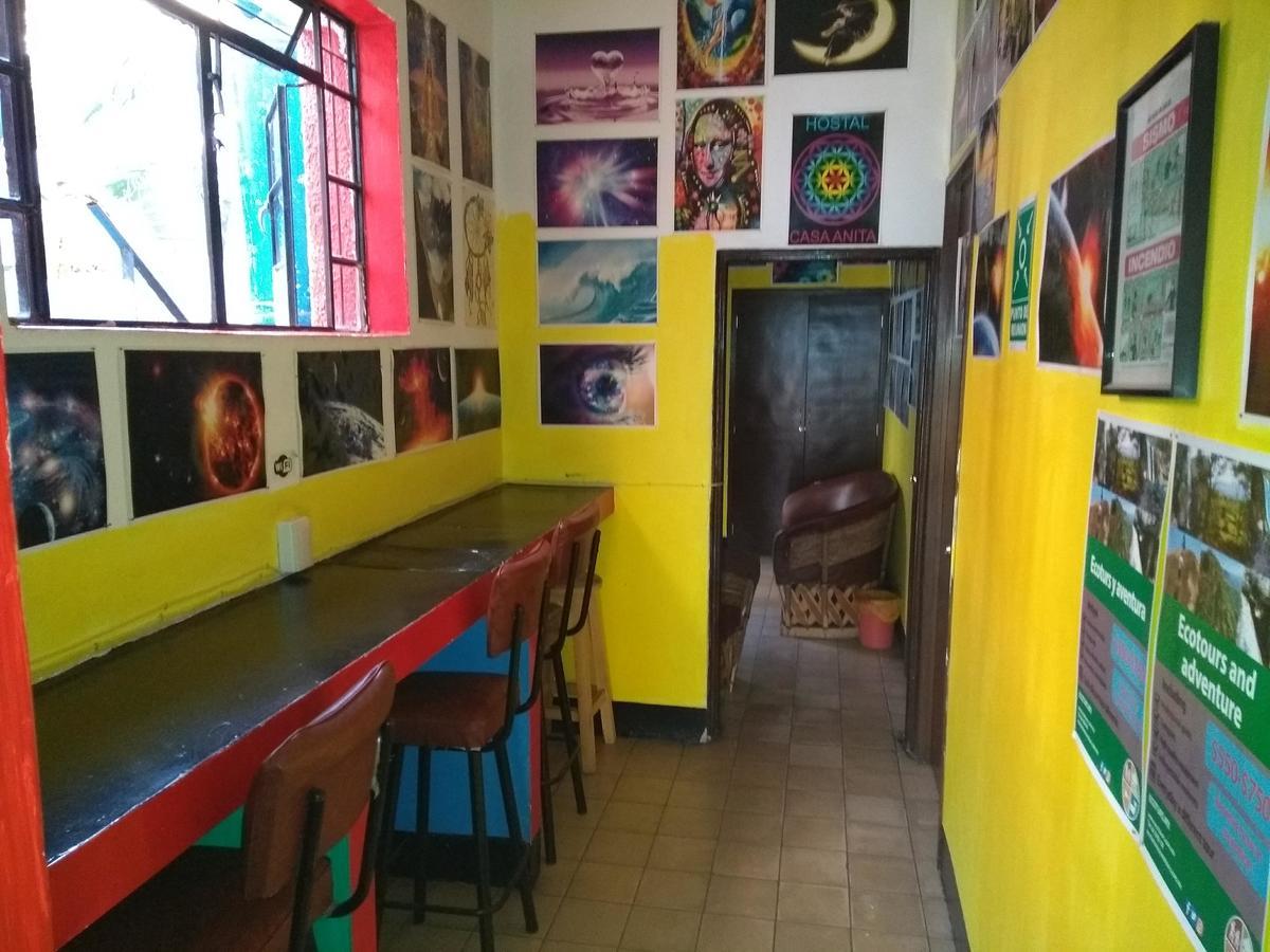Hostal Casa Anita กัวดาลาฮารา ภายนอก รูปภาพ